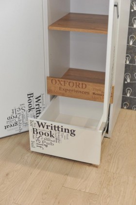 Шкаф для белья «Оксфорд» (Ривьера/Белый с рисунком) в Красном Яре - krasnyj-yar.katalogmebeli.com | фото 4